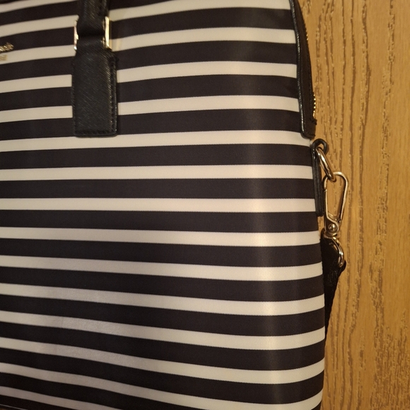 Kate Spade New York Nylon Daveney Laptop Bag With Storybook Lining - Picture 5 of 13